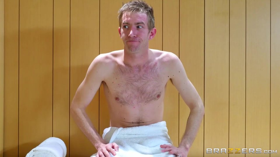 3 teenie beauties relaxing in sauna and swapping big dick Brazzers ...