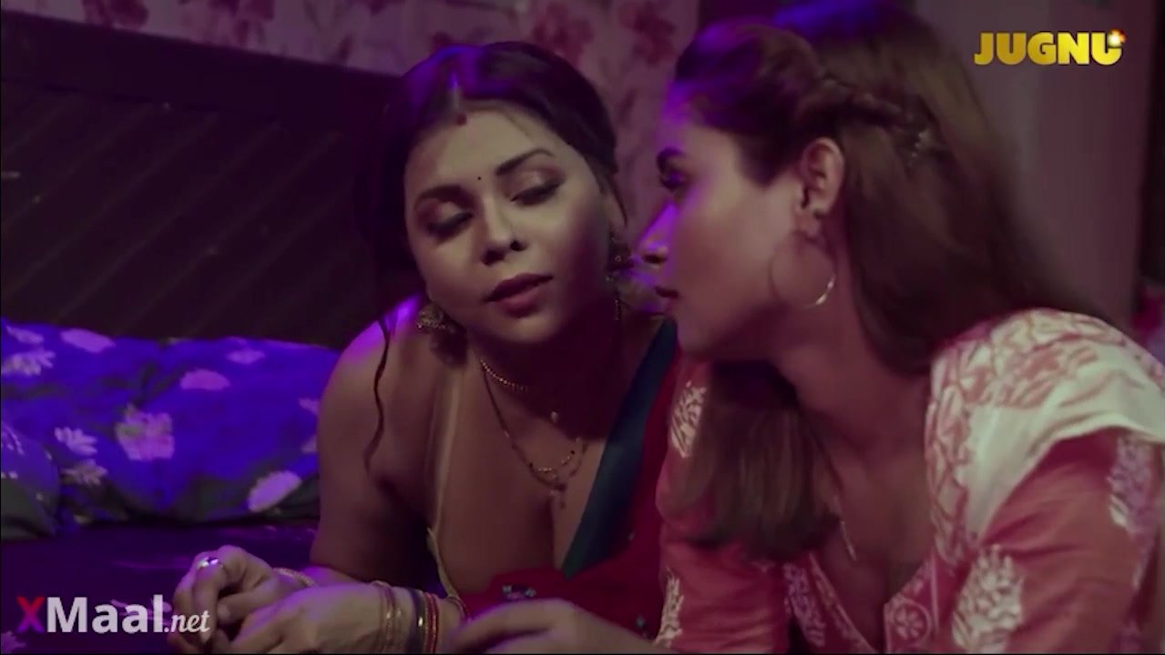 Indian beauty captivates with daring family passion in thrilling intimate play